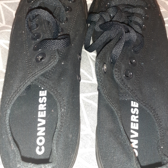 Brand new black converse mens size 9 - Picture 3 of 5